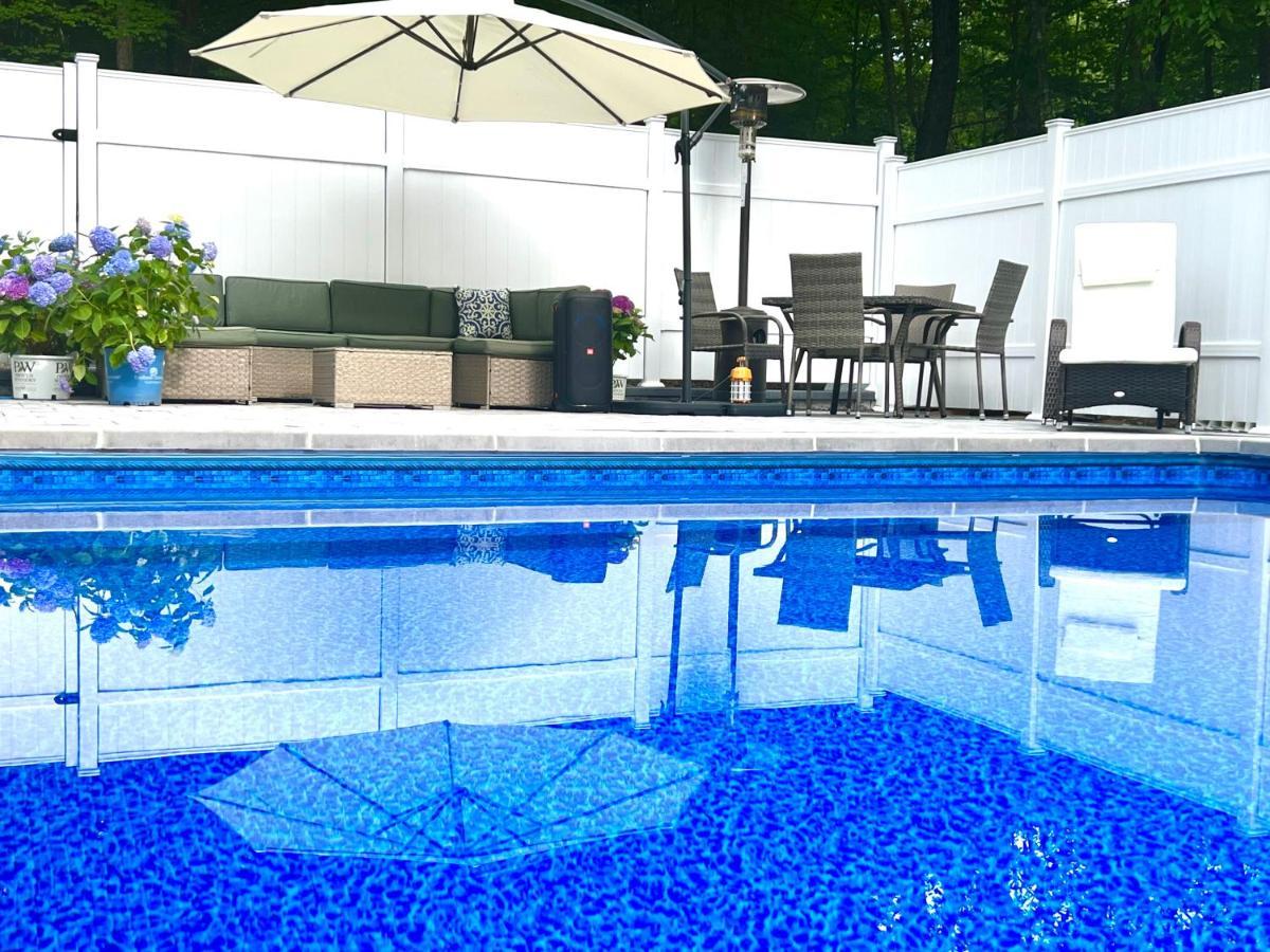 Amazing Poconos House . Sauna/Hot Tub/Private Pool East Stroudsburg Exterior foto